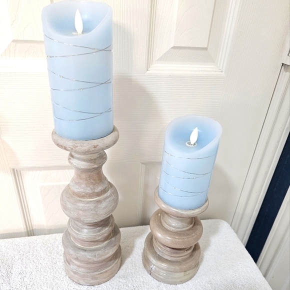 Vintage VBI Inc set of 2 wooden Candle Holders. - Picture 1 of 9
